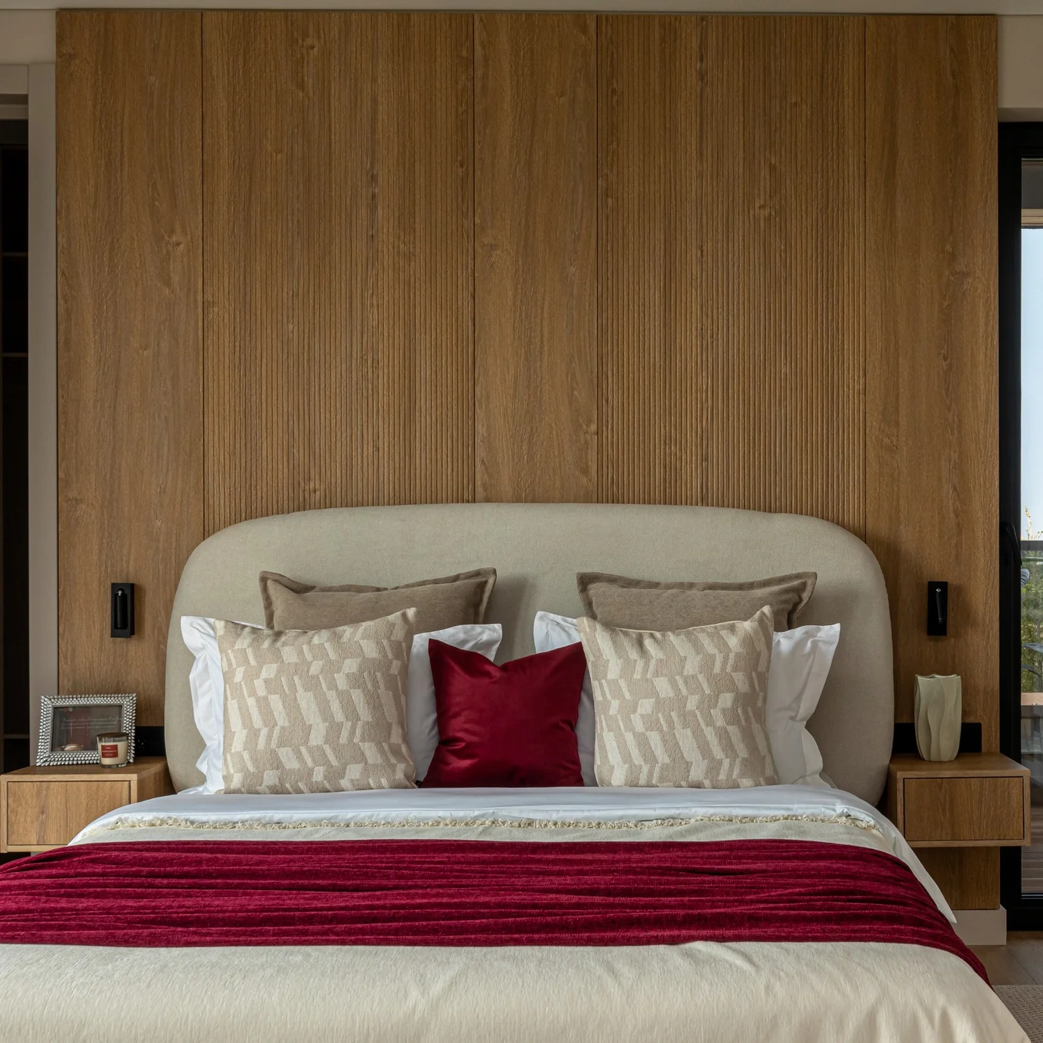 Настенные светильники Favourite 4494-1W Bedside