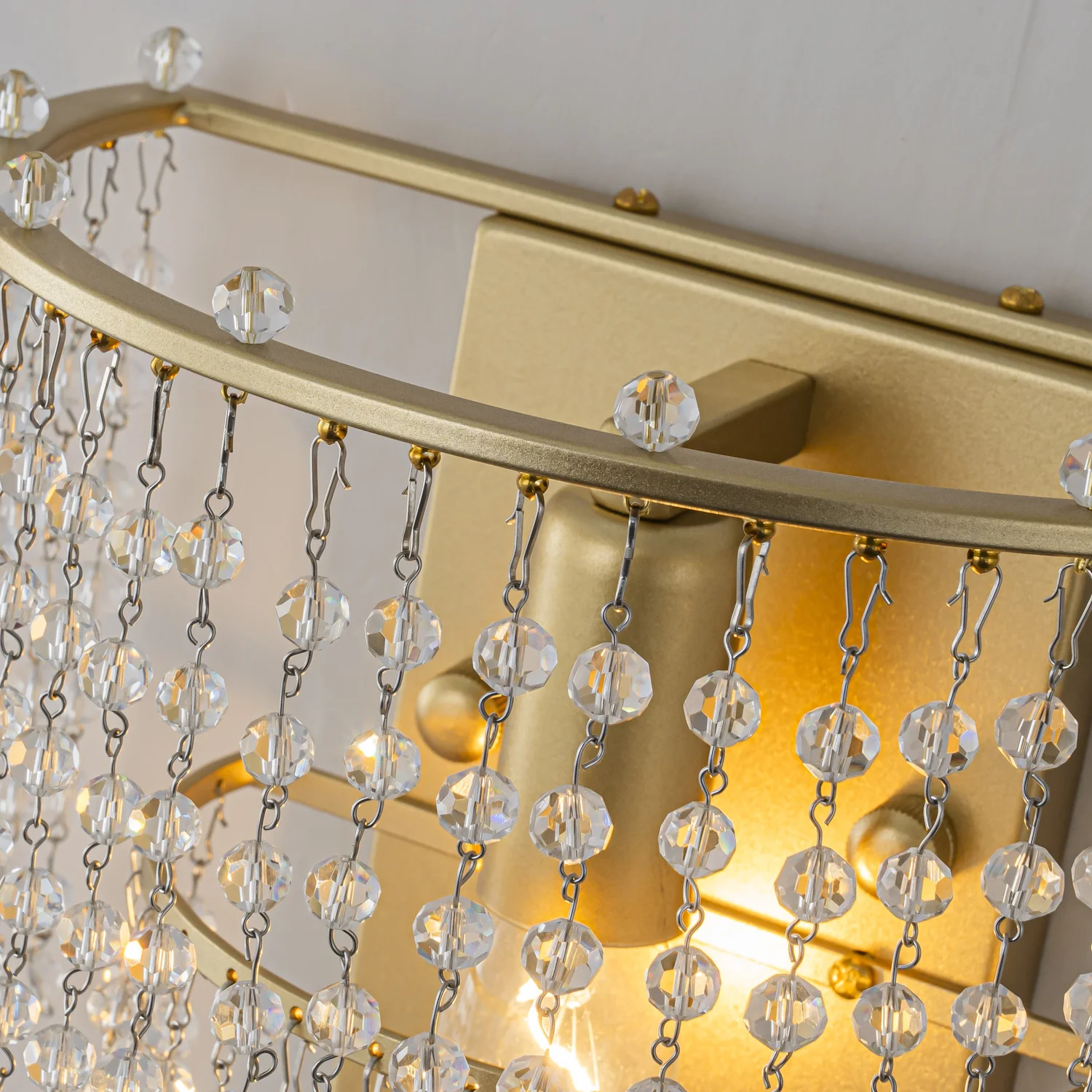 Бра Favourite 4762-1W Fringe