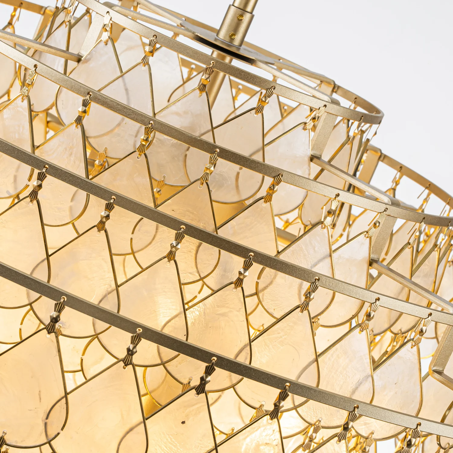 Подвесные люстры Favourite 4763-6P Mollitia