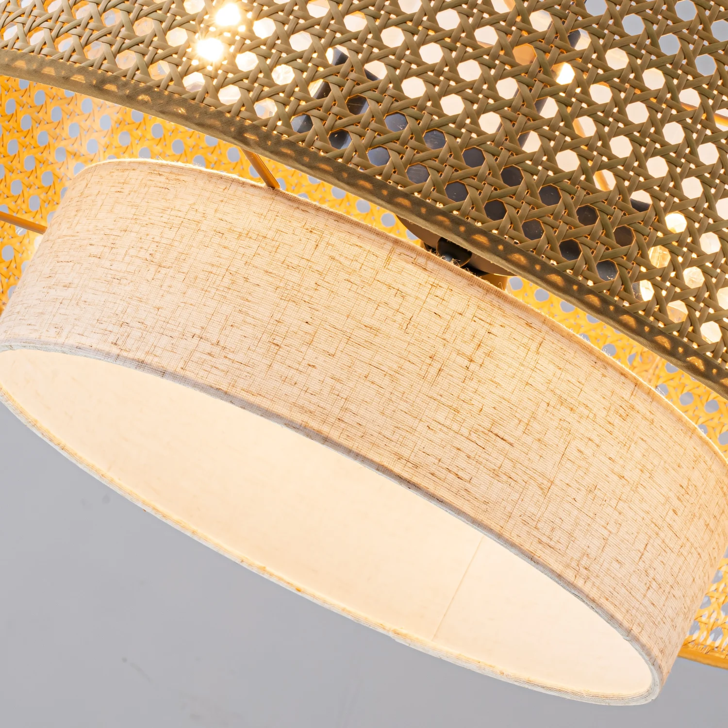 Подвесные люстры Favourite 4768-3P Organicum