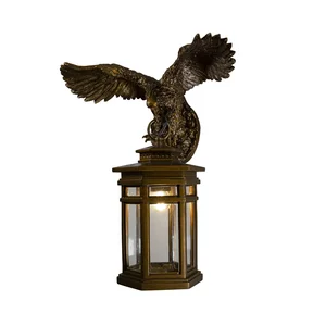 Настенные светильники Favourite 1458-1W Guards